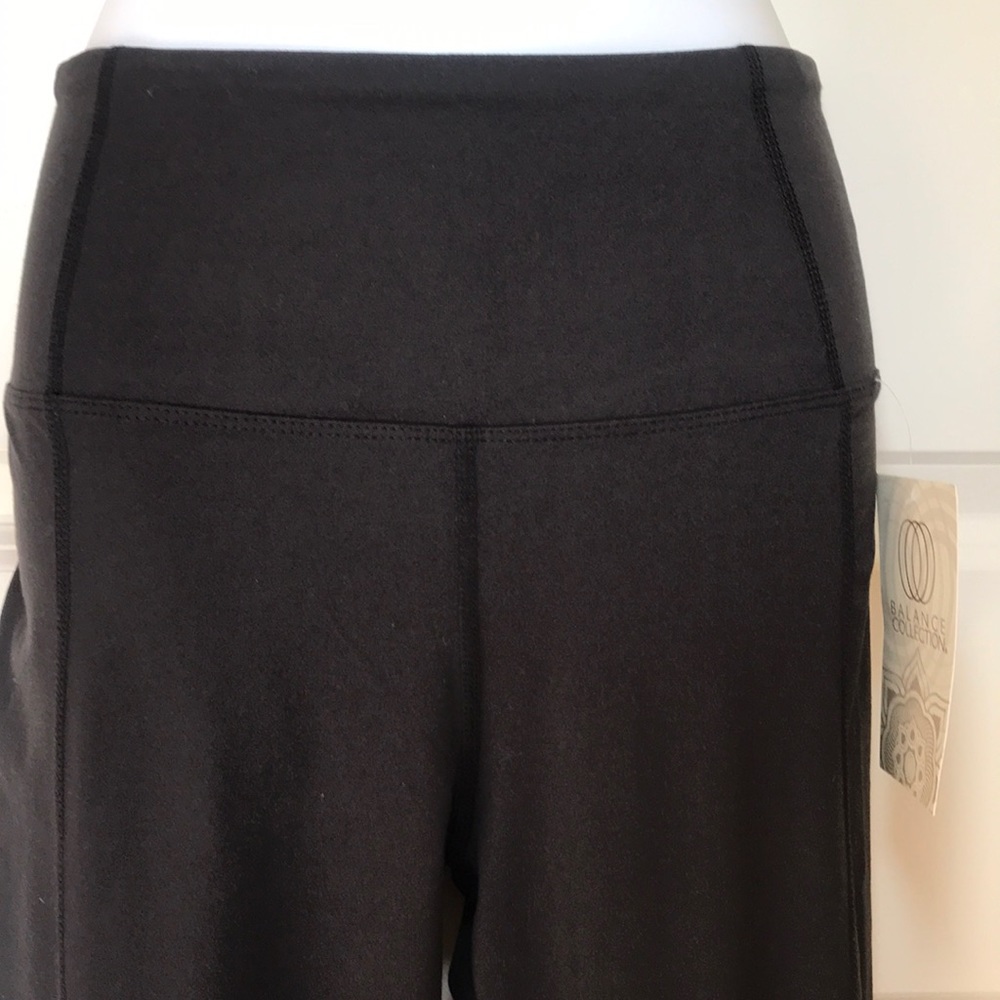 Balance Collection Leggings